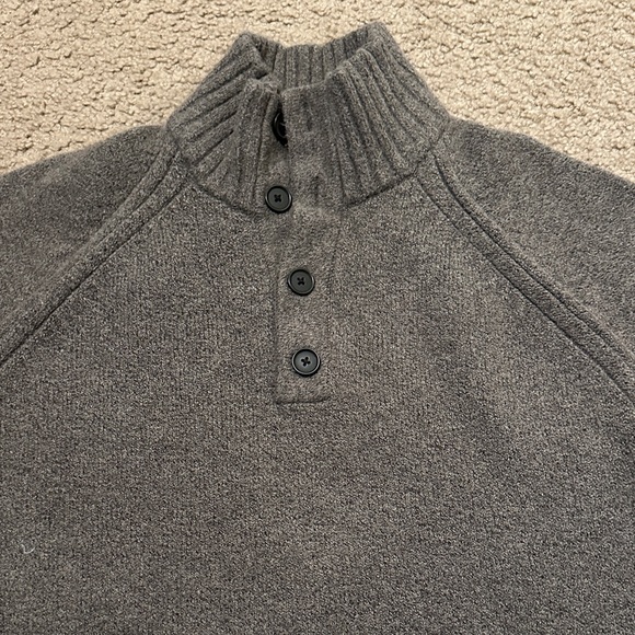 Banana Republic Mens Merino Wool Mockneck Button Pullover Sweater Gray Size L - Picture 3 of 7